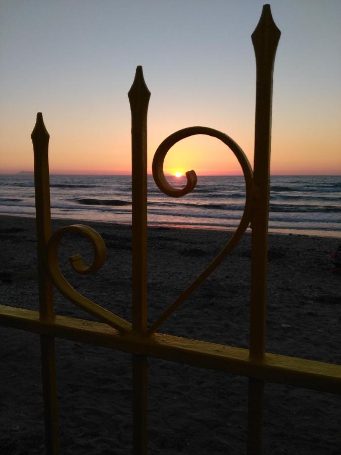 Nikotsaras Beach House Since 1930 Ахарави Екстериор снимка